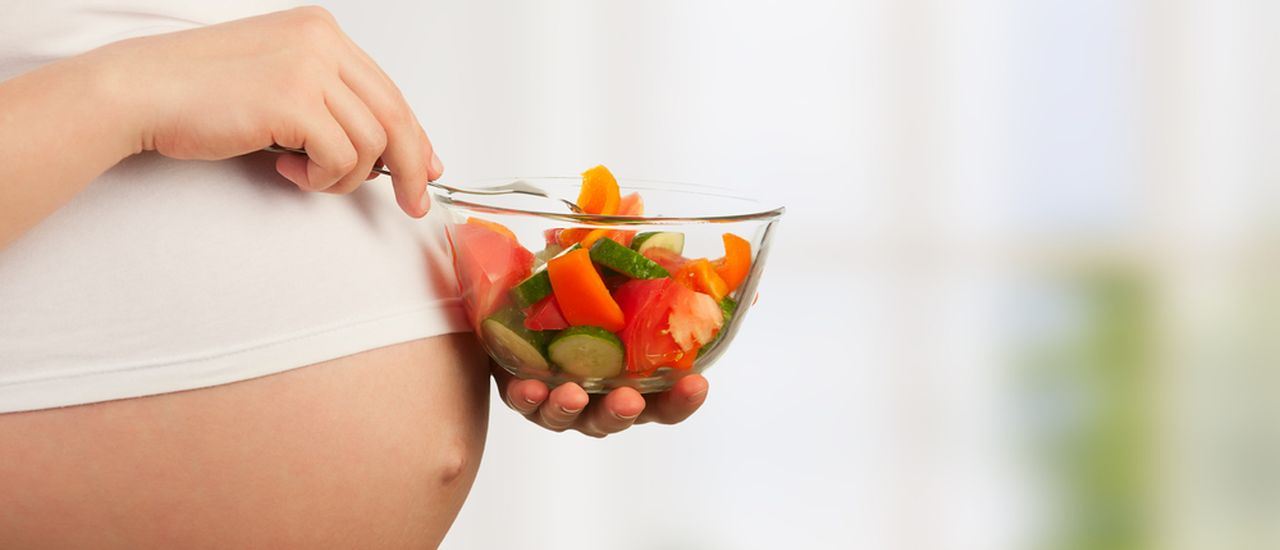 Со која храна ја намалуваме анемијата за време на бременоста?