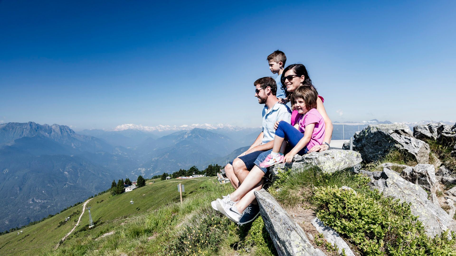 Патувајте – одморот со семејството го поттикнува развојот на мозокот