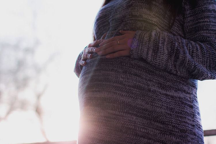 6 симптоми на бременост кои ќе им се допаднат на сите идни мајки