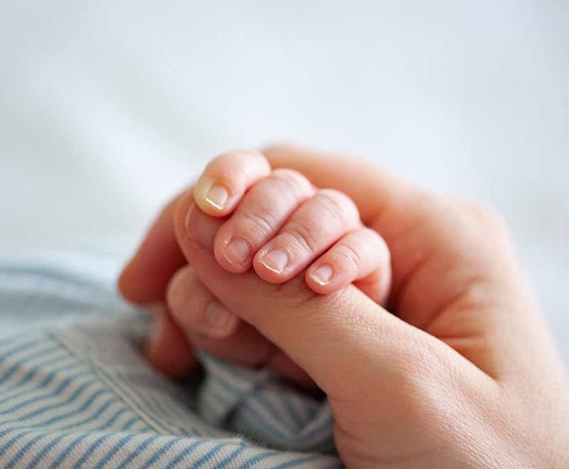 Дали има специјални прибори за нега на ноктите на бебето?